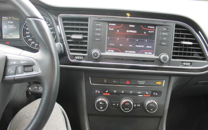 Seat Leon cena 32990 przebieg: 93500, rok produkcji 2013 z Orzesze małe 137